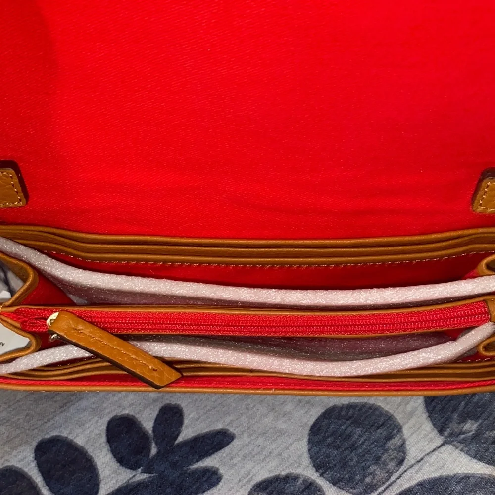 Dooney & Bourke Carmel Clutch Crossbody - Picture 4 of 6